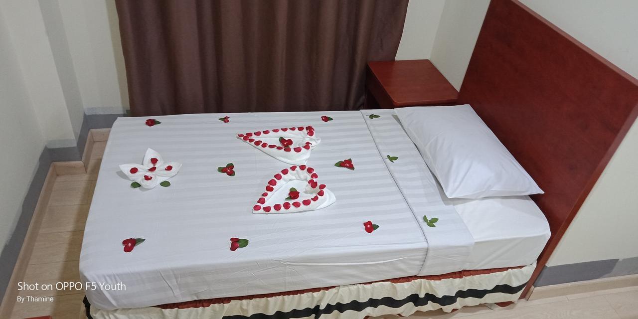 יאנגון Hato Inn מראה חיצוני תמונה